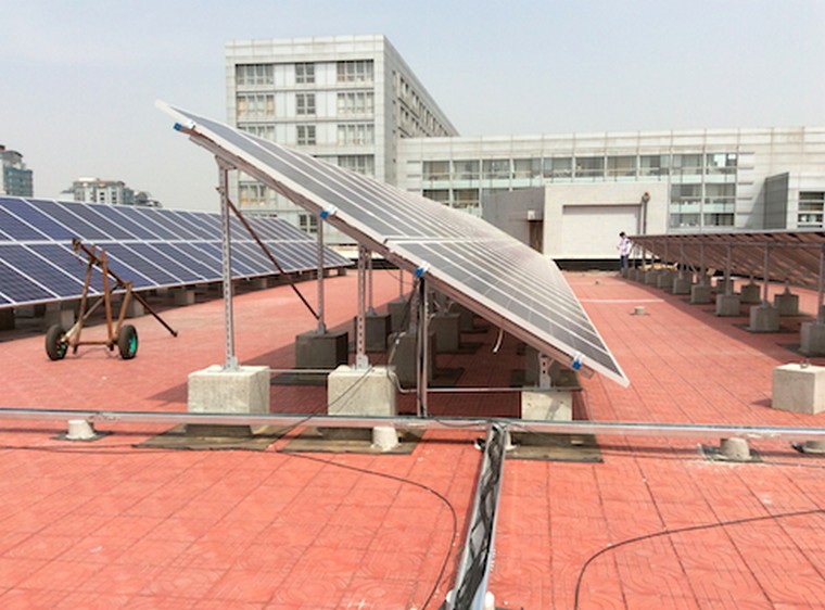 光伏發電量小于上網電量？