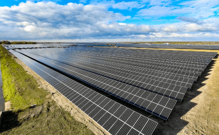 透明PET封裝光伏組件是什么？